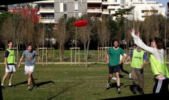 Play sport with an English club in Montpellier